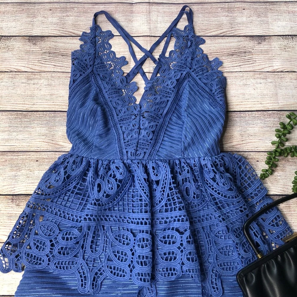 L’atiste crochet lace trimmed ribbed peplum dress strap back small - Picture 4 of 9